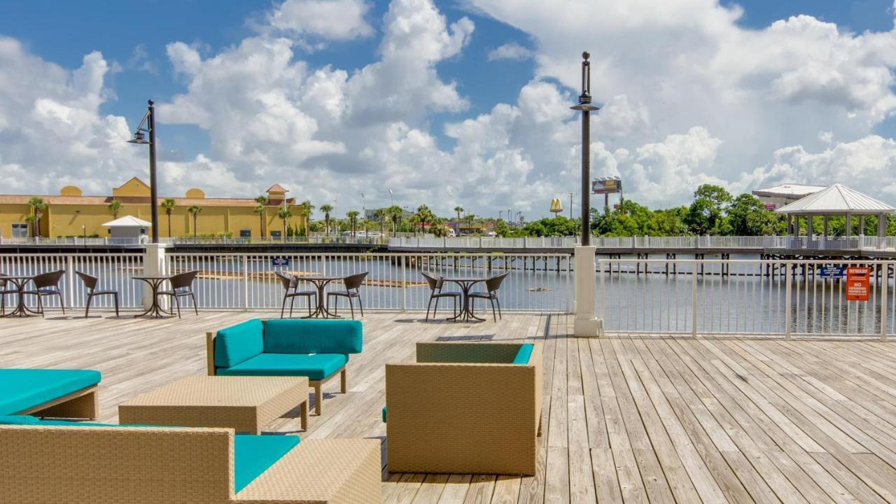 Holiday home Laketown Wharf By Blueswell