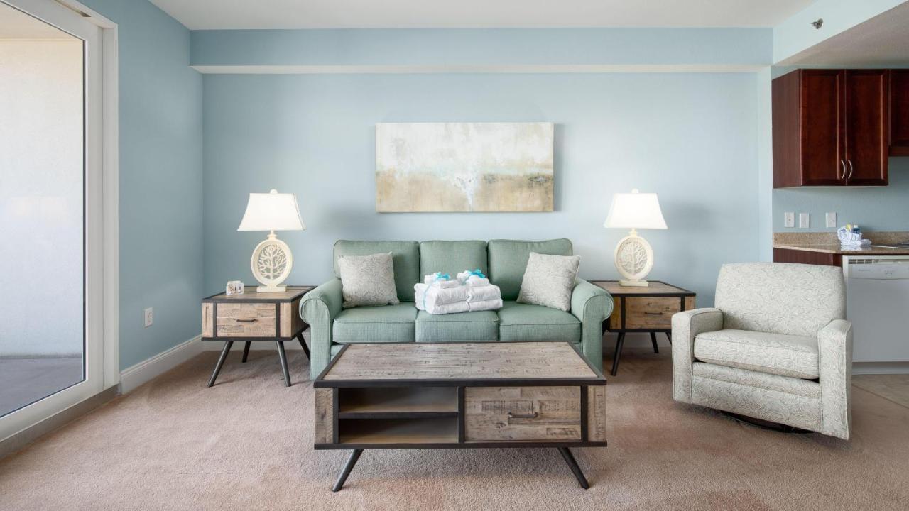 Laketown Wharf By Blueswell Holiday home *